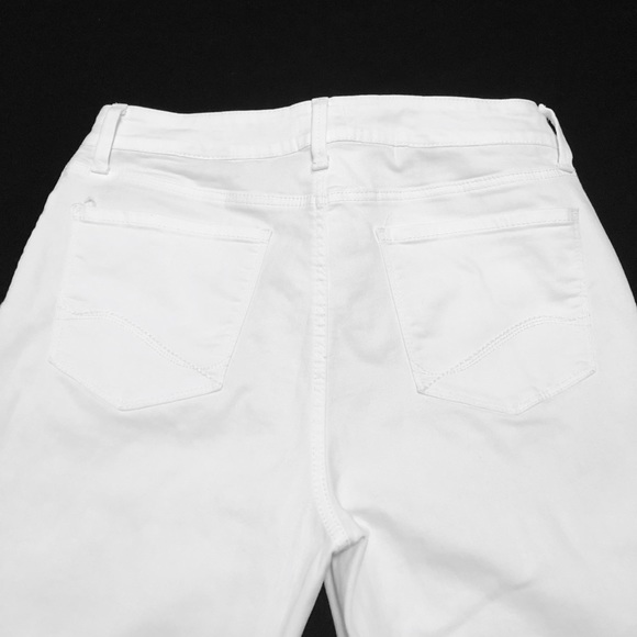 NYDJ White Ankle Jeans - Picture 6 of 9